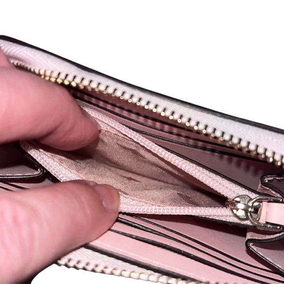 NWT! kate spade oh snap! small zip around card case wallet - chalk pink - Picture 12 of 15